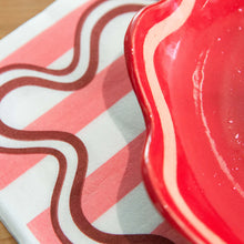 Load image into Gallery viewer, Tavola Napkins - Wave Pink & Red