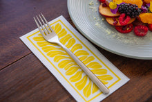 Load image into Gallery viewer, Tavola Slim Napkins - Leaf Mustard