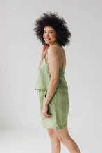 Load image into Gallery viewer, Janni & George Midi Linen Shorts - Moss