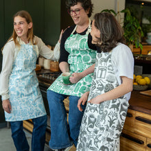 Load image into Gallery viewer, A Love Supreme Apron with Pocket - Africa Roots Green & White