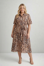 Load image into Gallery viewer, Jo Champ Raglan Shirtwaister - Leopard