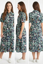 Load image into Gallery viewer, Jo Champ Raglan Shirtwaister - Tropical Multi-coloured