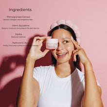 Load image into Gallery viewer, Lumi Glo Super Glo Hydro Boost Moisturiser
