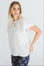 Load image into Gallery viewer, Trinity India Shirt - Milk