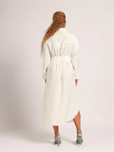 Load image into Gallery viewer, Muze Resort Shirtdress - Madrid White
