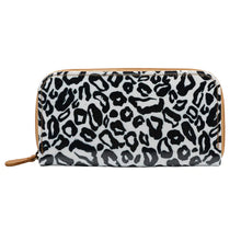 Load image into Gallery viewer, IY Wallet - African Footprint