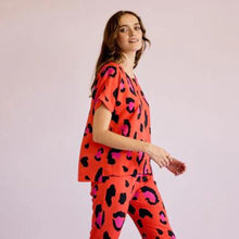 Load image into Gallery viewer, Good Marble Top - Orange Leo