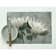 Load image into Gallery viewer, Tableart Reusable Placemats Rectangular 4 pack - Double White King Protea
