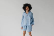 Load image into Gallery viewer, Janni &amp; George Midi  Linen Shorts  - Sky Blue
