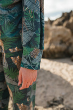 Load image into Gallery viewer, Rush Heritage Ribbed Pullover - On Safari
