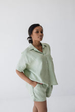 Load image into Gallery viewer, Janni &amp; George  Mint Green Linen Shorts
