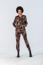 Load image into Gallery viewer, Signature Boston Cargo Pants - Red Fatigue
