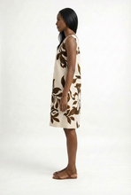 Load image into Gallery viewer, Jo Champ Trapeze Dress - Brown Floral
