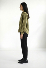 Load image into Gallery viewer, Jo Champ Printed Winter V-Neck Top - Houndstooth

