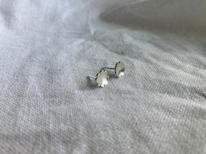 Liwo Sterling Silver 8-Petal Stud Earrings