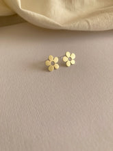 Load image into Gallery viewer, Liwo Brass Daisy Stud Earrings on Sterling Silver Posts
