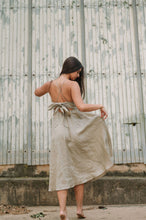 Load image into Gallery viewer, Elula Jess Dress - Oat
