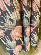 Load image into Gallery viewer, JW Designs Tea Towel - Grey Aloe
