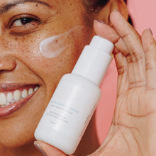 Load image into Gallery viewer, Lumi Glo - The Glo Bright Serum

