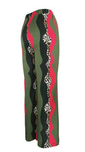 Load image into Gallery viewer, Rush Luxe Pants - Waving Leopard
