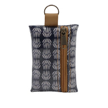 Load image into Gallery viewer, IY Keyring Pouch - Protea Black
