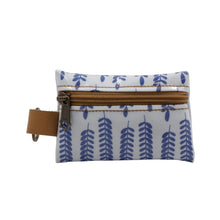 Load image into Gallery viewer, IY Keyring Pouch - Leaves Blue
