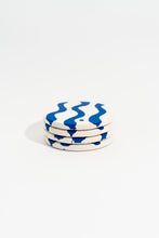 Load image into Gallery viewer, Elikia Wave Coin Coaster Set - Blue
