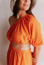 Load image into Gallery viewer, Brit Bom Comes in Waves Dress - Orange
