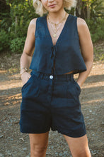 Load image into Gallery viewer, Elula Isla Pleated  Shorts - Navy
