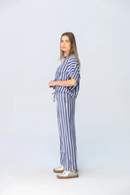 Load image into Gallery viewer, Signature Sydney Wide Leg Pants - Blue/ White
