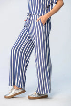 Load image into Gallery viewer, Signature Sydney Wide Leg Pants - Blue/ White
