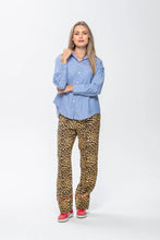 Load image into Gallery viewer, Signature Sydney Wide Leg Pants - Leopard
