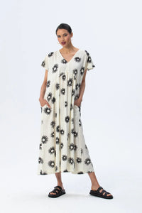 Signature Riviera Dress - Crème/Black