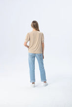 Load image into Gallery viewer, Signature Aspen Summer Tee - Crème /White
