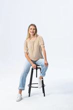 Load image into Gallery viewer, Signature Aspen Summer Tee - Crème /White
