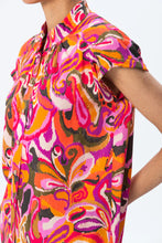 Load image into Gallery viewer, Signature Cassis Shirt -Pink Abstract
