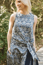 Load image into Gallery viewer, Trinity Libby Top - Navy

