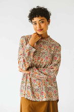 Load image into Gallery viewer, Trinity Shirt - Floral Print
