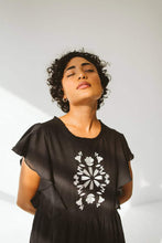 Load image into Gallery viewer, Trinity Katie Dress - Black
