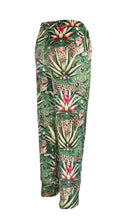 Load image into Gallery viewer, Rush Supreme Velvet Cuff  Pants - Wild Emerald

