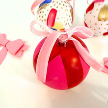 Load image into Gallery viewer, Hand-painted Christmas Baubles
