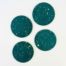 Load image into Gallery viewer, Elikia Terrazzo Coin Coaster Set - Green
