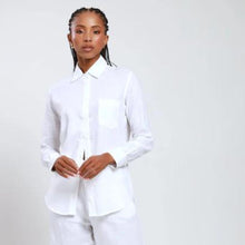 Load image into Gallery viewer, Muze Resort L/S Top - White Modal Linen

