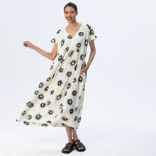 Load image into Gallery viewer, Signature by Des Riviera Dress - Black &amp; Cream

