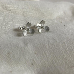 Liwo Silver Fiore Studs