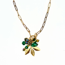 Load image into Gallery viewer, The Nikabox Paperclip Necklace - Emerald Oak Leaf
