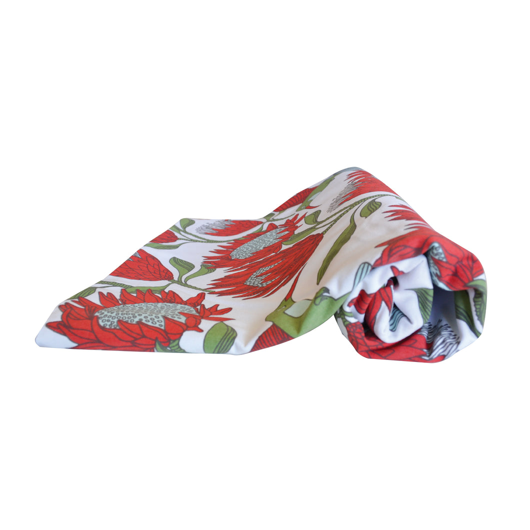 A Love Supreme Tablecloth - Protea Cream