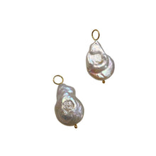 Load image into Gallery viewer, YJ Bauble Pearl Charms
