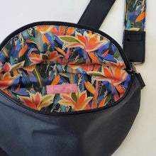 Load image into Gallery viewer, Emily &amp; Me Crossbody Bag - Black Paradise
