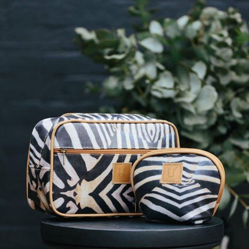 IY Large Toiletry Bag - Zebra